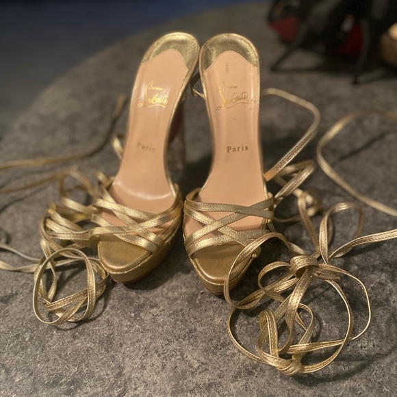 louboutin tie up heels